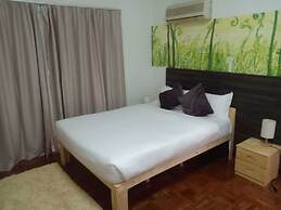 Natol Homestay-Riverbank Suites