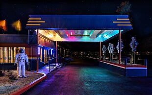 Americana Motor Hotel