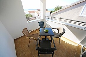 Apartments & Rooms Villa Petra