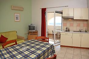 Apartments & Rooms Villa Petra