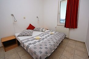 Apartments & Rooms Villa Petra