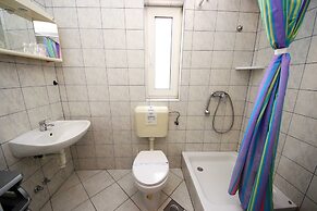 Apartments & Rooms Villa Petra