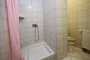 Apartments & Rooms Villa Petra