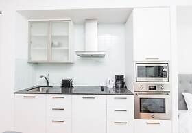 Downtown-CN Tower-Jays