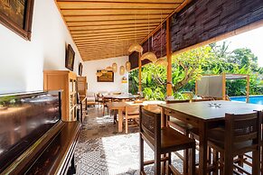 Kubu Kirana by Supala