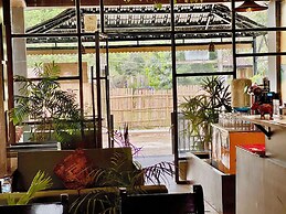 Riverside Jungle Retreat