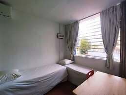 Natol Homestay - Hong Kong Rock Road