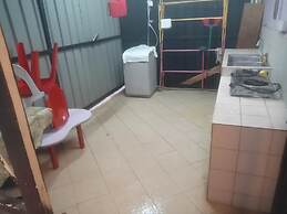 Natol Homestay - Hong Kong Rock Road