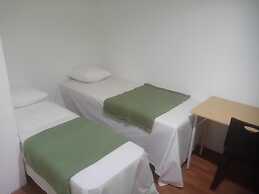 Natol Homestay - Hong Kong Rock Road