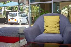 ROYAL CITY HOTEL-GARDEN