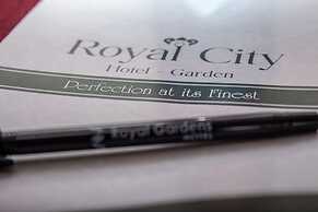 ROYAL CITY HOTEL-GARDEN
