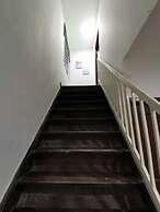 Natol Homestay - Kenyalang Park 