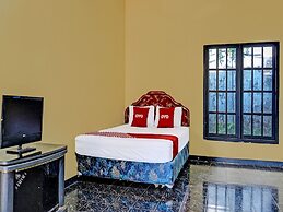 SPOT ON 91798 Hotel Grand Mutiara