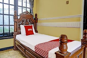 SPOT ON 91798 Hotel Grand Mutiara