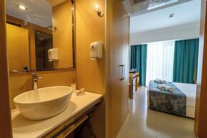 Aurasia Design Hotel