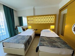 Aurasia Design Hotel