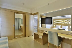 Aurasia Design Hotel