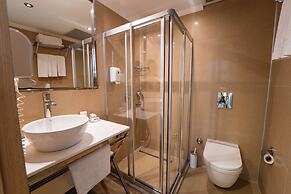 Aurasia Design Hotel