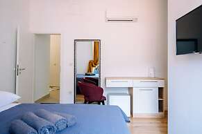 Art Deco Rooms by DuHomes