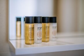 Art Deco Rooms by DuHomes