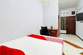 OYO Life 92127 Skyland Pasteur