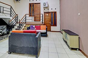 OYO Life 92127 Skyland Pasteur