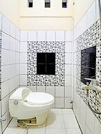 OYO Life 92127 Skyland Pasteur