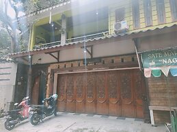 OYO Life 92127 Skyland Pasteur