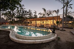 Bleu MATHIS Gili Asahan