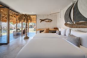 Bleu MATHIS Gili Asahan