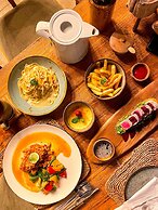 Bleu MATHIS Gili Asahan