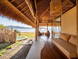 Bleu MATHIS Gili Asahan