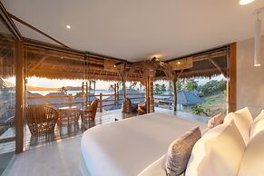 Bleu MATHIS Gili Asahan