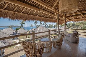 Bleu MATHIS Gili Asahan