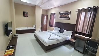 Kanha Hotel & Resort