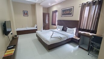 Kanha Hotel & Resort