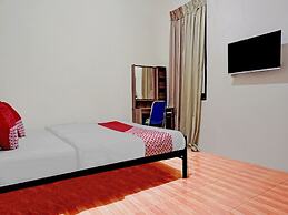 OYO 90689 Lily House