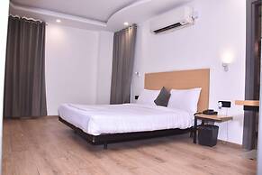 Chhavi Hotels