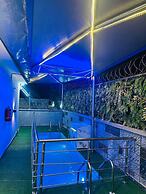 Mini Flat with Starlink Internet & Pool