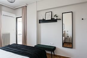 Signature 2BR Apartment in Marousi