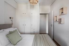 Signature 2BR Apartment in Marousi