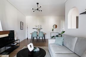 Signature 2BR Apartment in Marousi