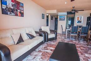 2 Bedrooms Ocean View Condo