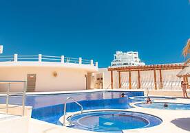 2 Bedrooms Ocean View Condo