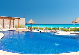 2 Bedrooms Ocean View Condo