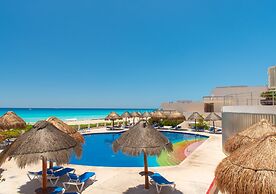 2 Bedrooms Ocean View Condo