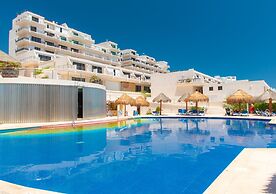 2 Bedrooms Ocean View Condo