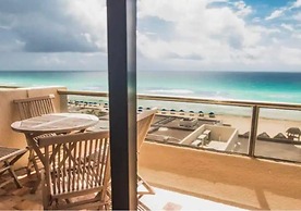 2 Bedrooms Ocean View Condo