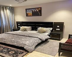 Hotel Pace Hero Honda Chowk