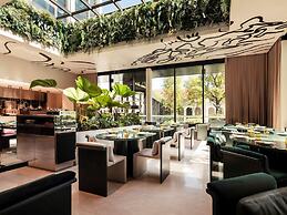 Mondrian Singapore Duxton